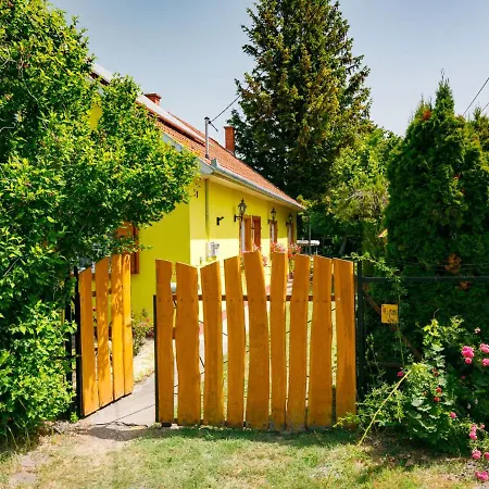 Feriehus Julia By Interhome Balatonfenyves