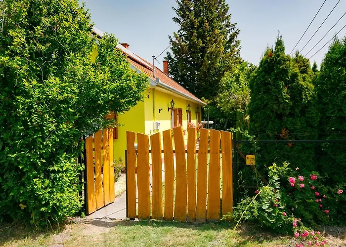 Feriehus Julia By Interhome Balatonfenyves