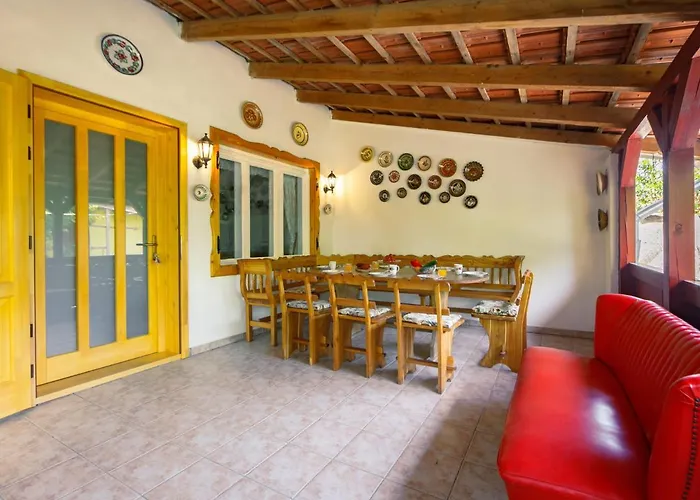 Feriehus Julia By Interhome Balatonfenyves